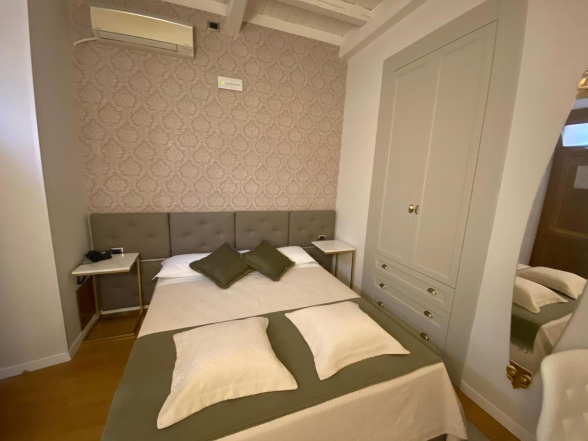 Condotti Rooms روما المظهر الخارجي الصورة