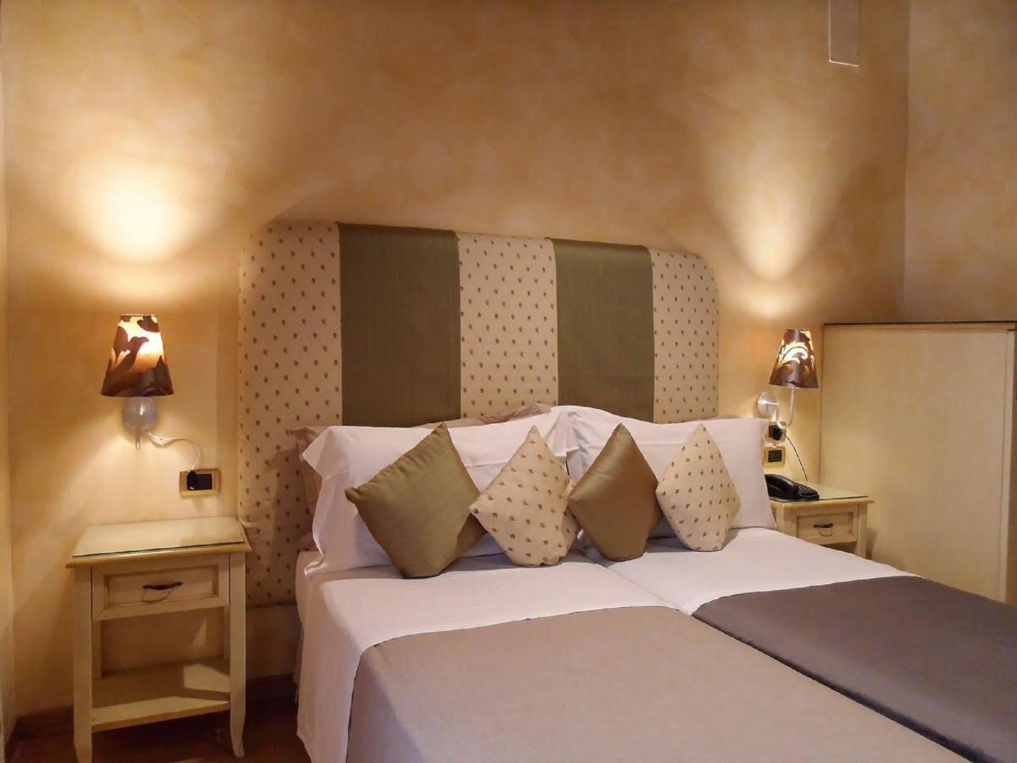 Condotti Rooms روما المظهر الخارجي الصورة